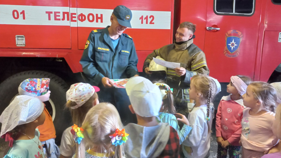 Экскурсия в ПЧ-24 Экскурсия в ПЧ-24.